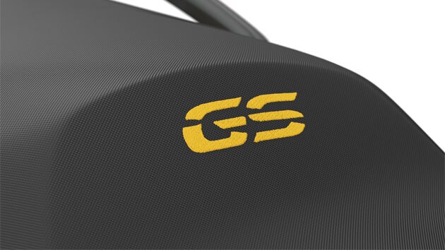 We see the yellow GS sticker on the saddle.