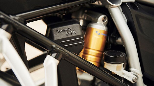 La BMW R 1250 GS con Dynamic ESA de serie.